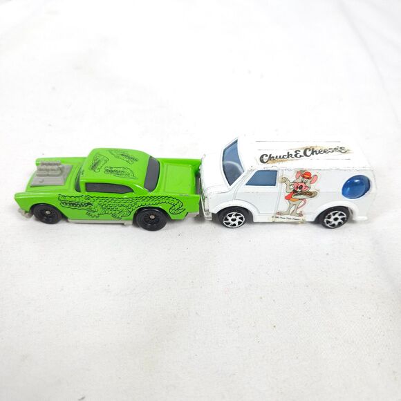 Vintage Die Cast Car Lot Chuck E Cheese Van - Beach Patrol - 57 Chevy Alligator - Picture 5 of 11